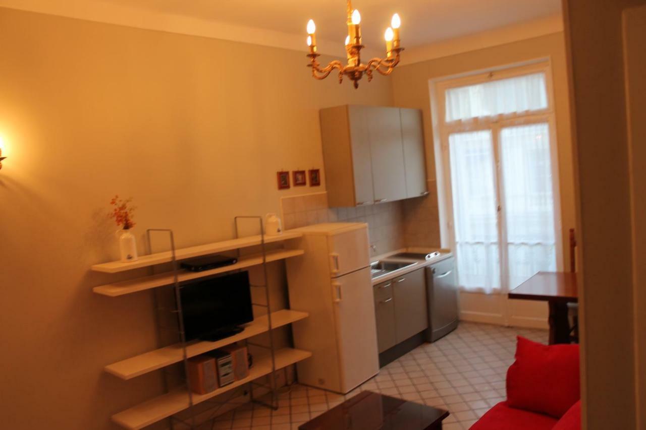 Astoria Apartment Menton Luaran gambar